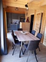 Gîte le châlet des milles et un chemins - B&B Castelnou