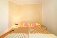 Apartment mit Balkon