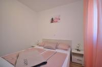Apartamento con balcón