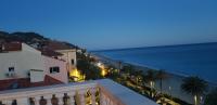 Penthouse Apartment - Sea Front