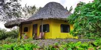  Bungalow with Garden View