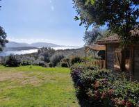 Magnifique chalet vue mer, a quelques minutes des plages - B&B Olmeto