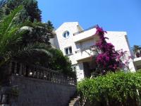 Apartments and Rooms Teona - Bed and Breakfast Budva
