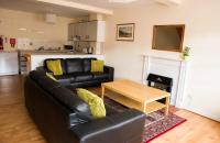 Courtyard Cottages at Ballyscullion Park - B&B Londonderry