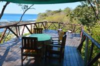 TreeTops Inn - B&B