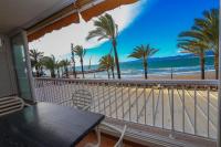 One-Bedroom Apartment with Sea View (1-4 Adults)