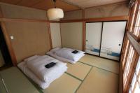 Twin Room with Shared Bathroom