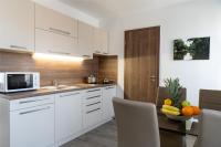 RÁBA Apartman - B&B
