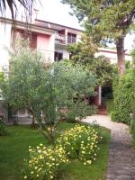 Apartments Rožić - B&B Rab