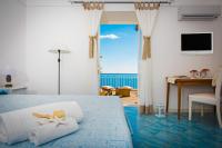 Deluxe Triple Room with Sea View