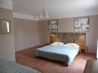 Chambre Quadruple Économique avec Salle de Bains Commune