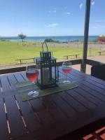 B&B Emu Bay - Pine View Holiday Rental - Bed and Breakfast Emu Bay