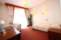 Large Single Room