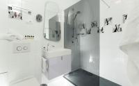 Chambre Double Supérieure avec Vue Partielle sur la Mer