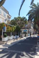 Apartman Orange - Bed and Breakfast Podgora