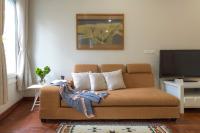 Estudio con balcón