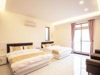 Chambre avec 2 Grands Lits Queen-Size