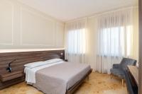 Deluxe Double Room with Castle View
