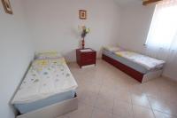 Appartamento con 2 Camere da Letto - Secondo Piano