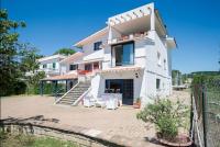 Verde Blu Lakefront Boutique Holiday Apartments Trevignano Romano - Chambres d’hôtes