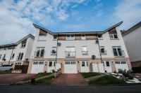 Orange Town House - Shaw Road, Only 6 Minutes to City Centre - Chambres d'hôtes Aberdeen