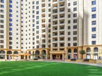 Jumeirah Beach Residents, Free Parking - B&B Dubai
