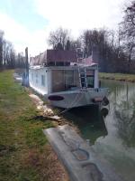 B&B Donchery - Bateau houseboat camille - Bed and Breakfast Donchery