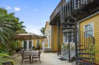 Apartment mit Balkon