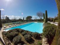 Bastidon à Gordes avec piscine - Bed and Breakfast Gordes