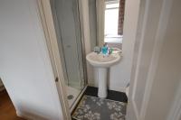 Twin Room with Shower