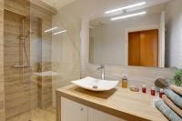 L'Amandine ,45 m2 terrasse et garage centre ville - B&B