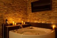 Luxury Triple Room with Jacuzzi