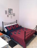 Lovely studio apartment by the sea in Volosko - B&B Opatija