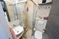 Camera Doppia con Letti Singoli con Bagno Privato 
