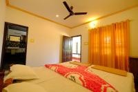 Deluxe Double Room (2 Adults + 1 Child)