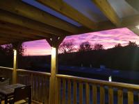 One-Bedroom Chalet with En-Suite