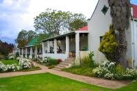 Over The Mountain Guest Farm - Bed and Breakfast George