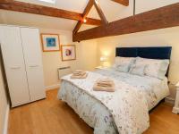 B&B Todmorden - The Loft Apartment - Bed and Breakfast Todmorden