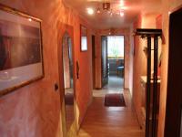 One-Bedroom Apartment with Balcony