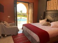 Chambre double deluxe avec vue sur piscine