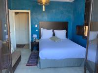 Deluxe Double Room with Shower