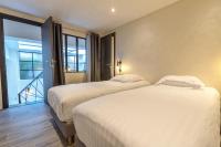Four-Bedroom Premium Apartment with Terrace and sauna and jacuzzi