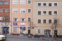 Piso Zona Plaza España, junto a Montjuic, - B&B Barcellona