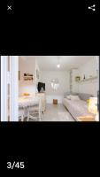 Studio Apartment Angie - Bed and Breakfast Split