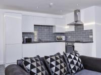 B&B Blackpool - Fabrik: Winter Gardens Service Apartments 2 - Bed and Breakfast Blackpool