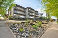 Puget Sound View, Best Area, 2 Baths, 2 Bedrooms, WD, Jacuzzi Bath, New Carpet, Balcony, View, 925sf - B&B Tacoma