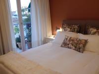 Athens-Plaka, Peter’s beautiful apartment in Temple of Zeus - Chambres d'hôtes Athènes