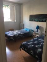 Lisa V apart - B&B Cannes