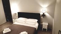 Luxury Large Apartment - 2 Private Bathrooms