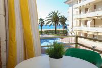 B&B Cambrils - COSTA DAURADA APARTAMENTS - Colibri Beach - Bed and Breakfast Cambrils